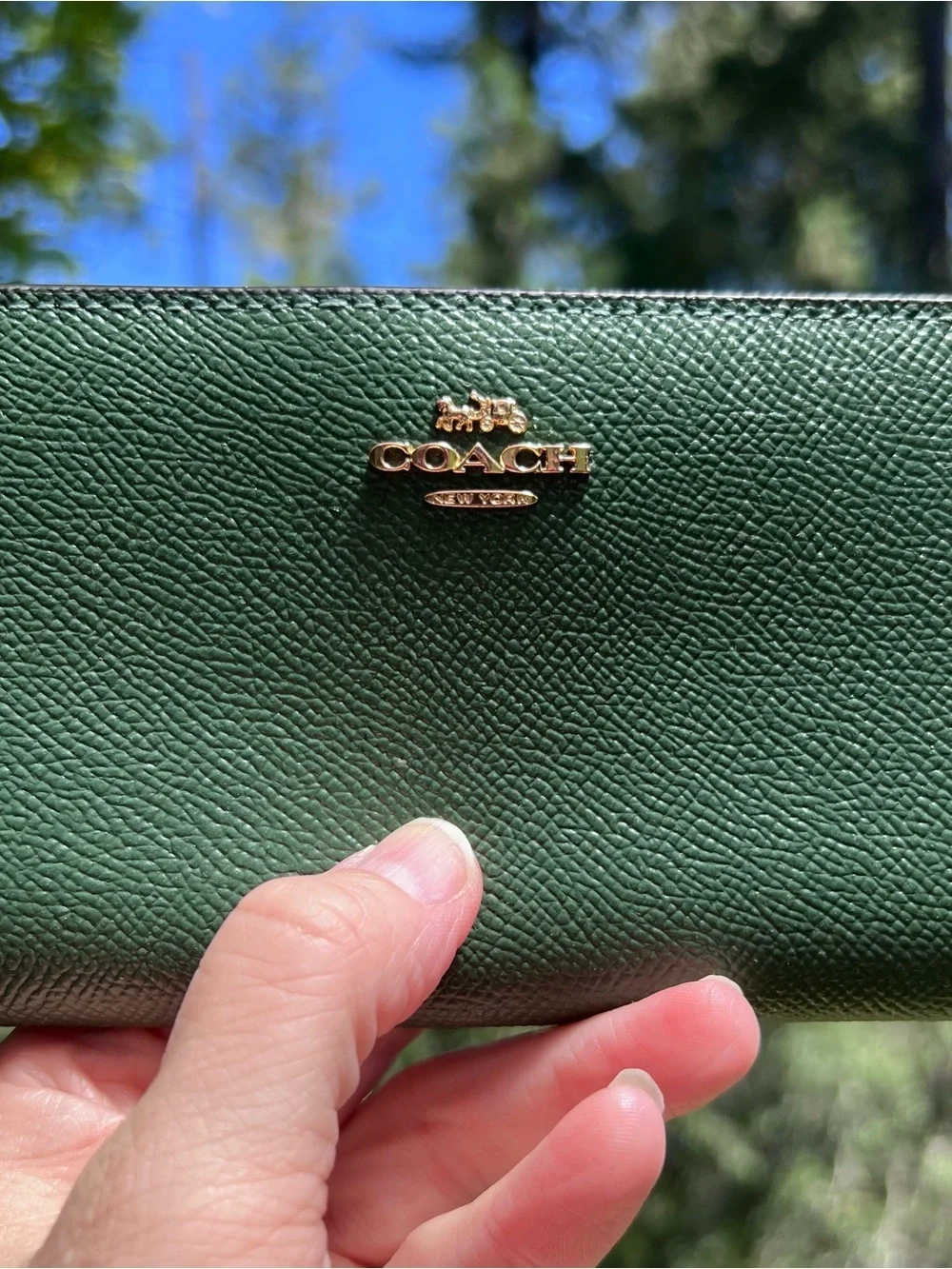 COACH Slim Bifold Hunter GREEN Crossgrain Leather Wallet Gold Hardware AUTHENTIC